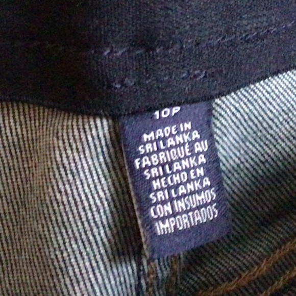 Ladies stretch skinny jeans. Sz 10P 26” inseam 9.5”rise - Picture 5 of 9